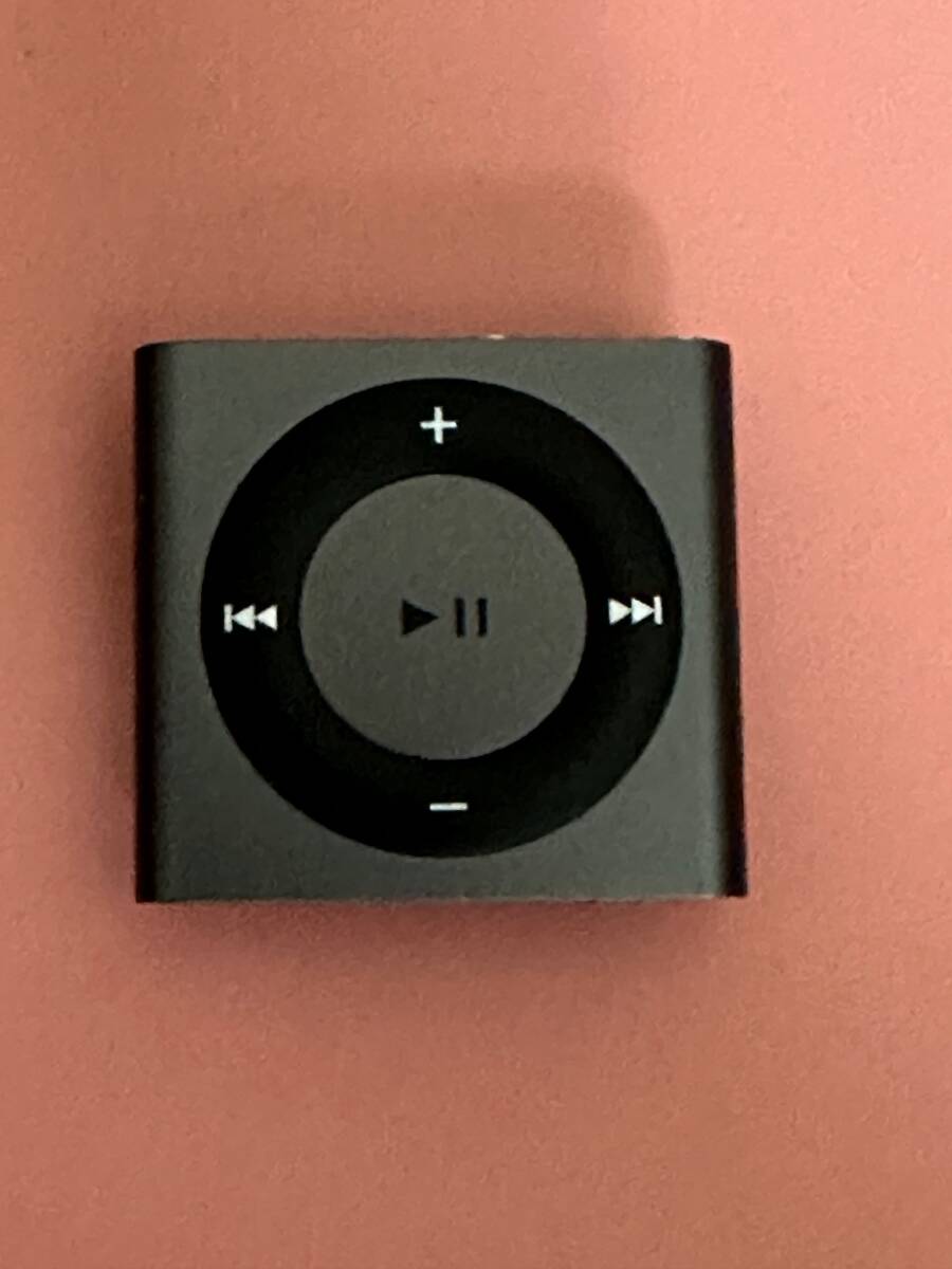 iPod shuffle no. 4 поколение аккумулятор состояние хороший 