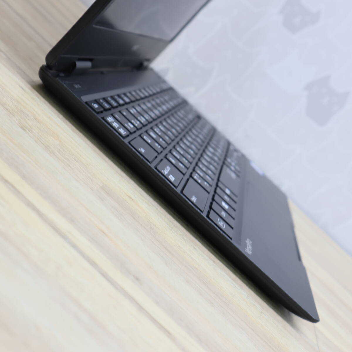 ★美品 高性能8世代i5！SSD128GB メモリ8GB★VKT13H Core i5-8200Y Webカメラ Win11 MS Office2019 Home&Business ノートPC★P69123_画像6