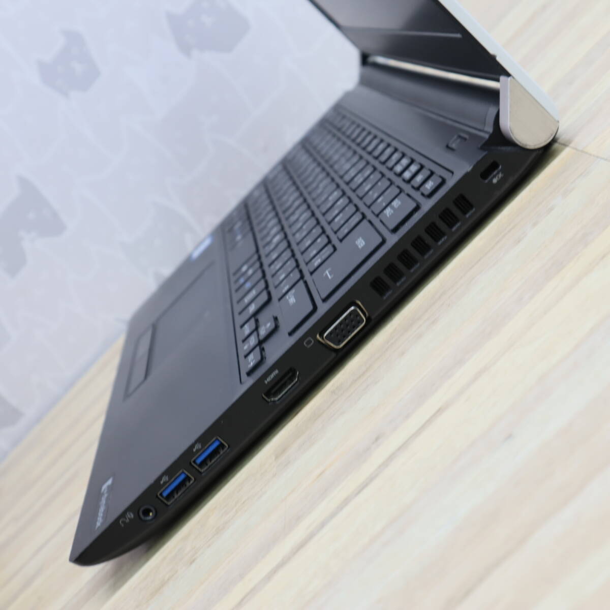 ★美品 高性能6世代i5！新品SSD256GB メモリ8GB★R73/B Core i5-6300U Win11 MS Office2019 Home&Business 中古品 ノートPC★P68322の画像8