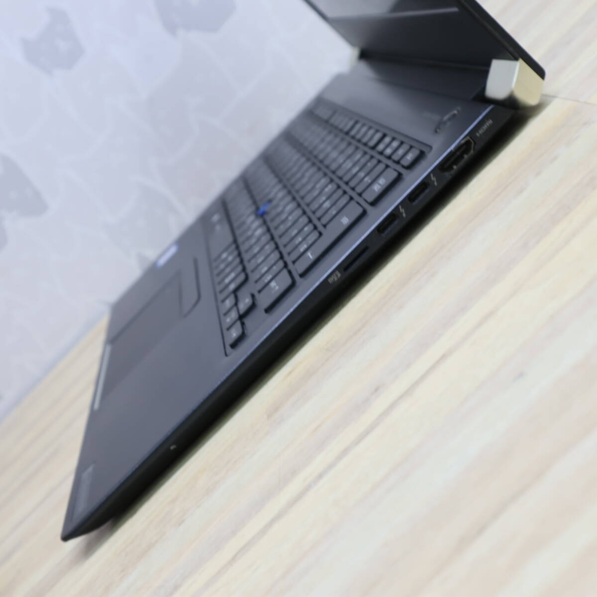 ★超美品 高性能7世代i5！M.2 NVMeSSD256GB メモリ16GB★U63/D Core i5-7300U Webカメラ Win11 MS Office2019 Home&Business★P69240_画像8