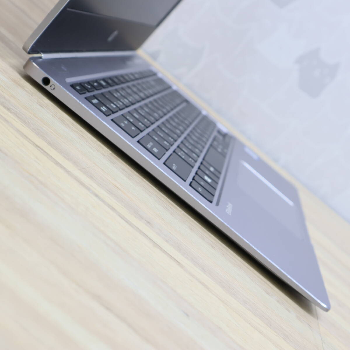 ★美品 M.2 SSD256GB メモリ8GB★ELITEBOOK FOLIO G1 Webカメラ Core m3 6Y30 Win11 MS Office2019 Home&Business ノートPC★P69945の画像7