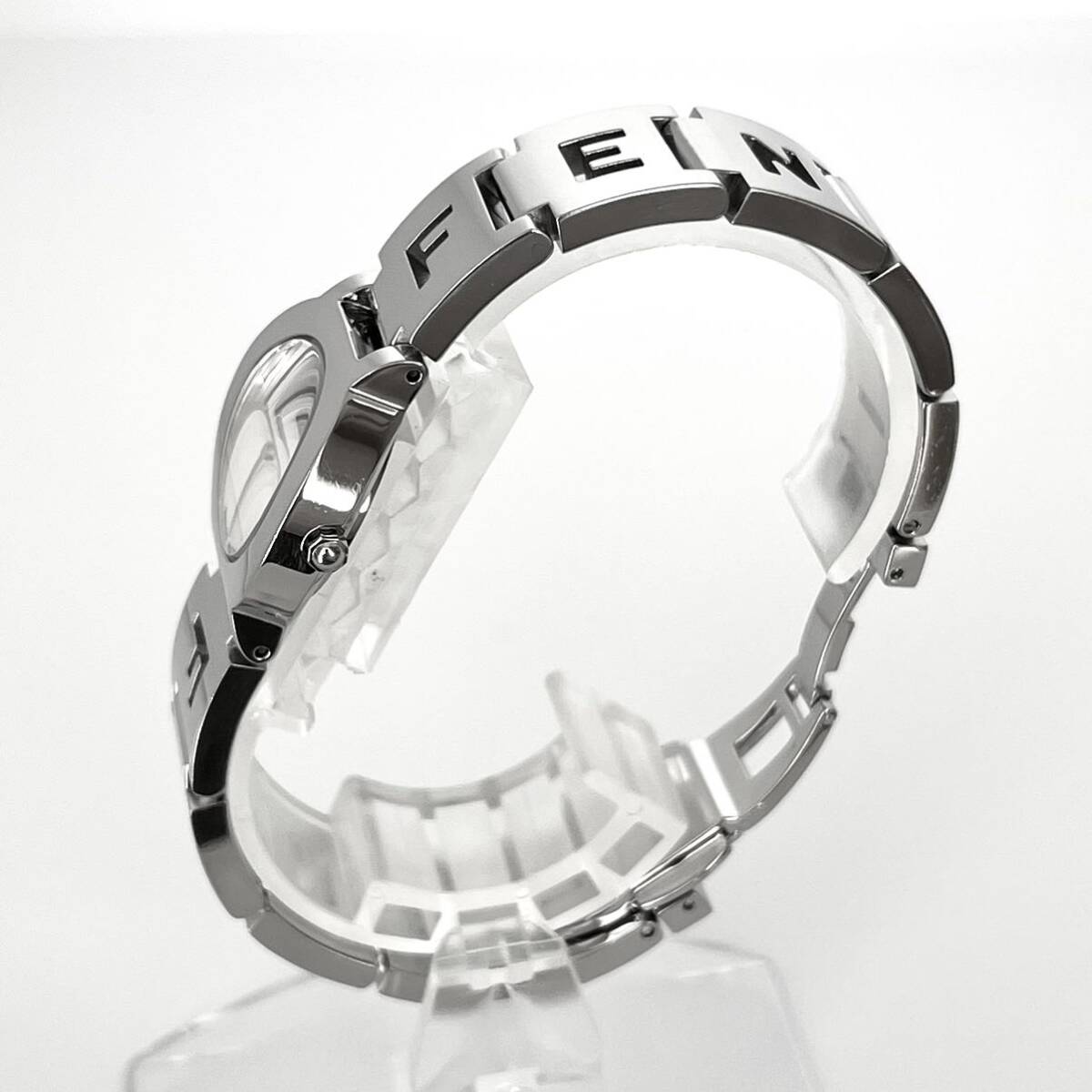 [ работа ] отполирован Fendi FENDI 3050L женские наручные часы прекрасный товар батарейка новый товар белый циферблат s1605