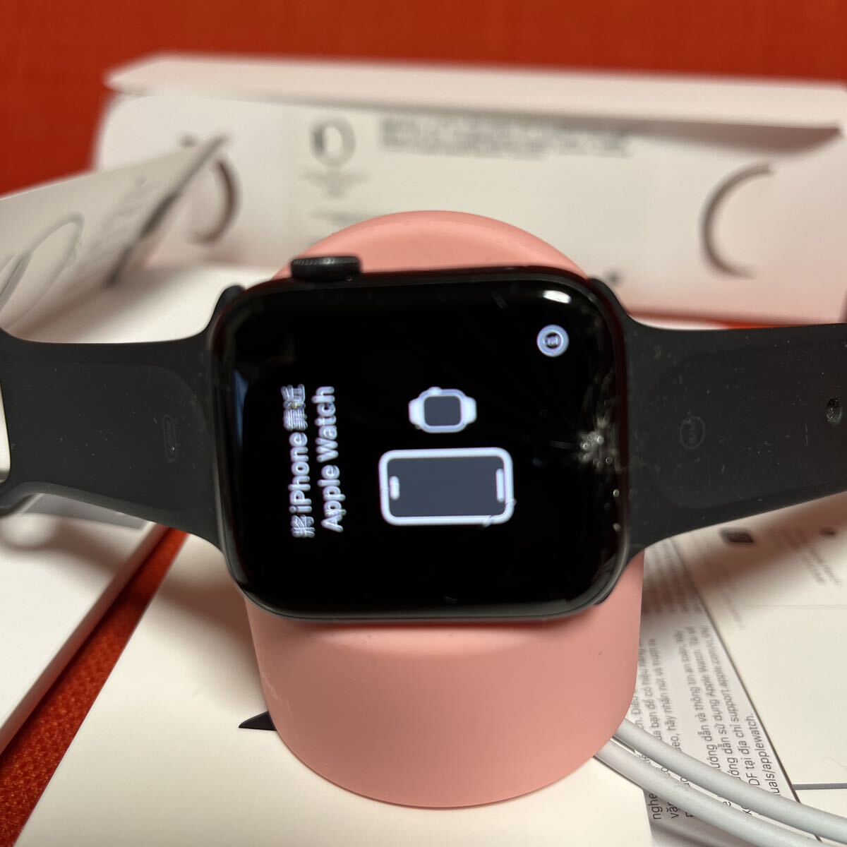 画面割れ正常動作品 アップルウォッチ SE スペースグレイ 44mm Apple Watch の画像3