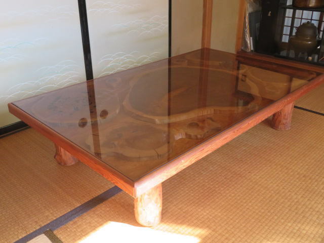 鹿児島屋久杉 和机 屋久杉天然杢板 ガラス面あり 150cm×90cm×35cm 焼印ありの画像1