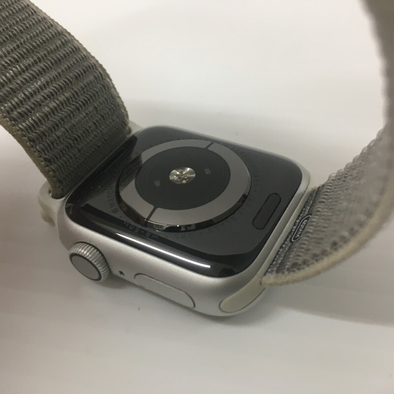 TEI 【中古品】 Apple Watch Series 4 GPSモデル 40mm MU652J/A シーシェルスポーツループ 〈096-240409-MA-6-TEI〉_画像7