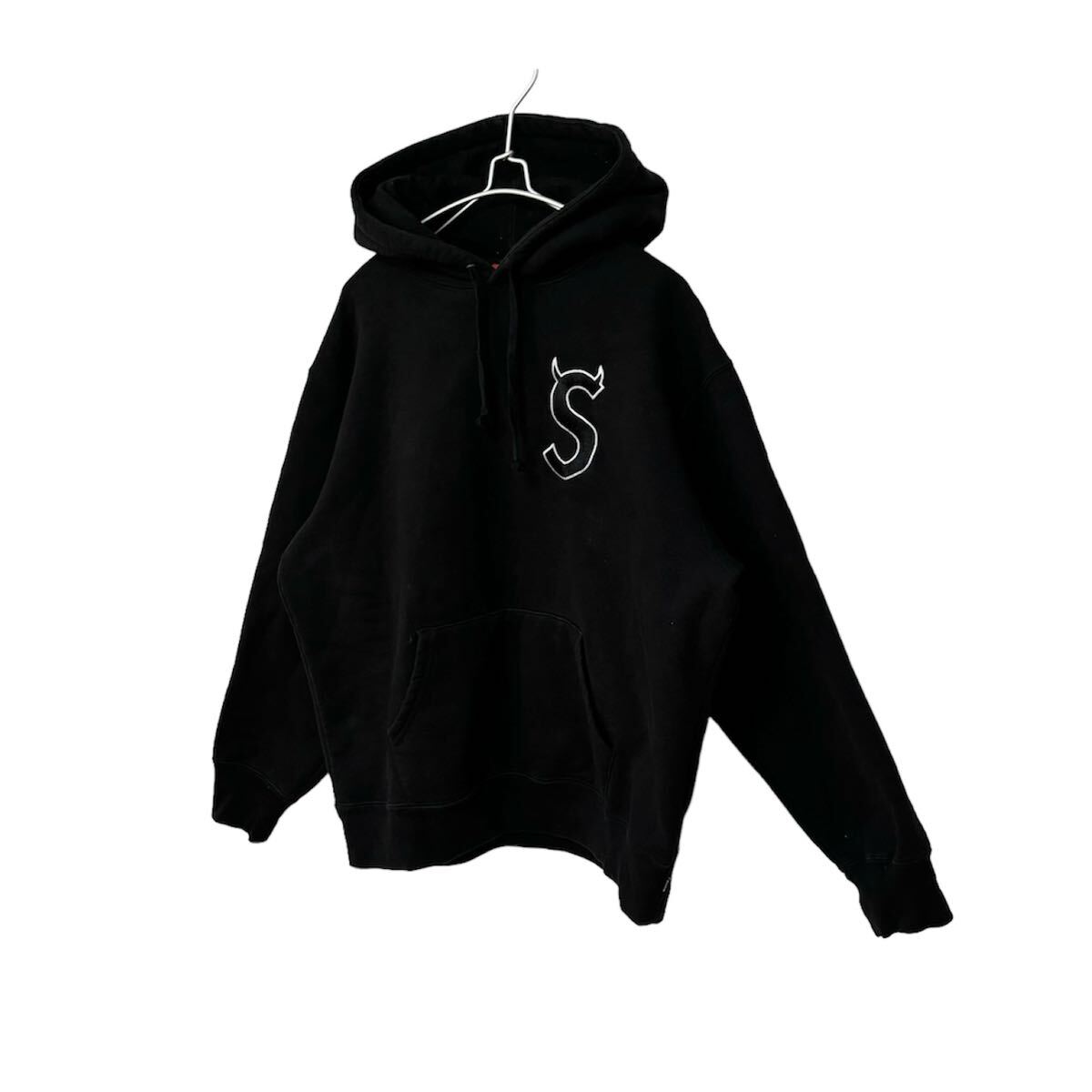 【大人気】美品 Supreme 22fw S Logo Hooded Sweatshirt M Black シュプリーム Sロゴ ツノ パーカー 堀米雄斗着用 ブラック 黒_画像3