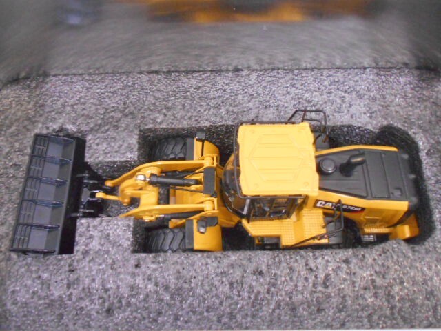 35 sending 60sa0423$D12 DIECAST MASTERS minicar 1/50 CAT 972M wheel loader secondhand goods 