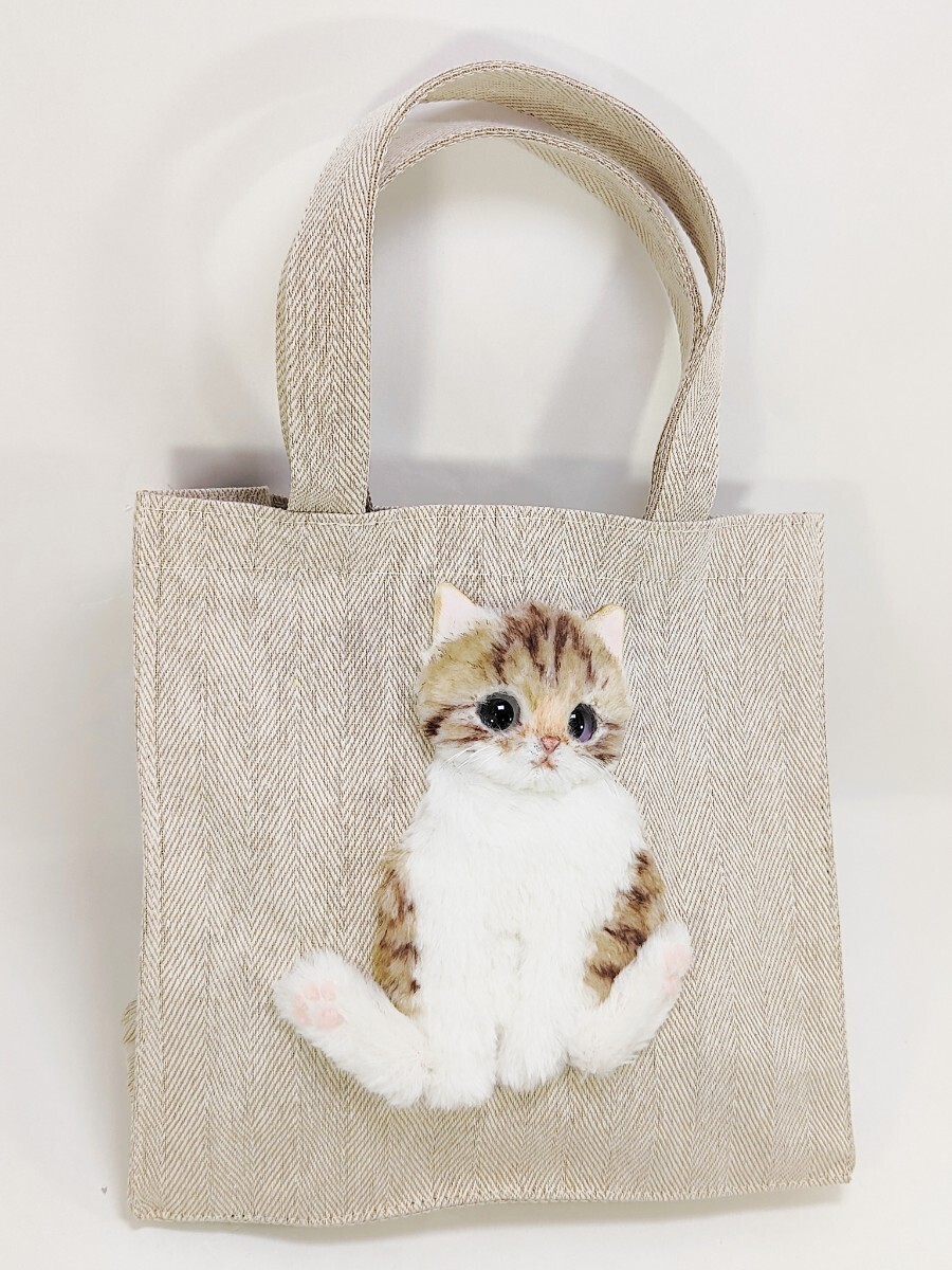 -nyamu-　キジトラ白猫のスコ座りトートバッグ　トートバッグ　かばん　バッグ　ハンドメイド　猫グッズ　_画像5