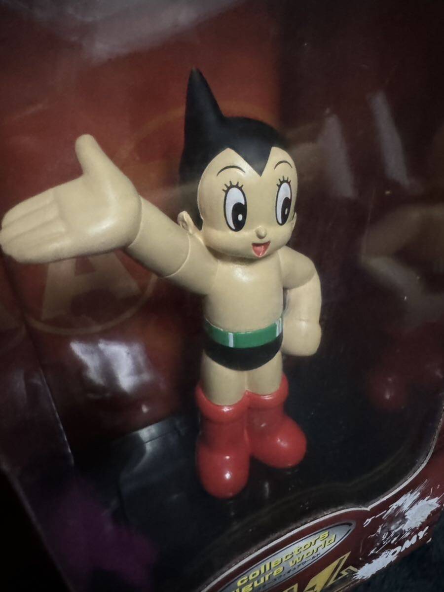  collector figure world a strobo -i Astro Boy TOMY