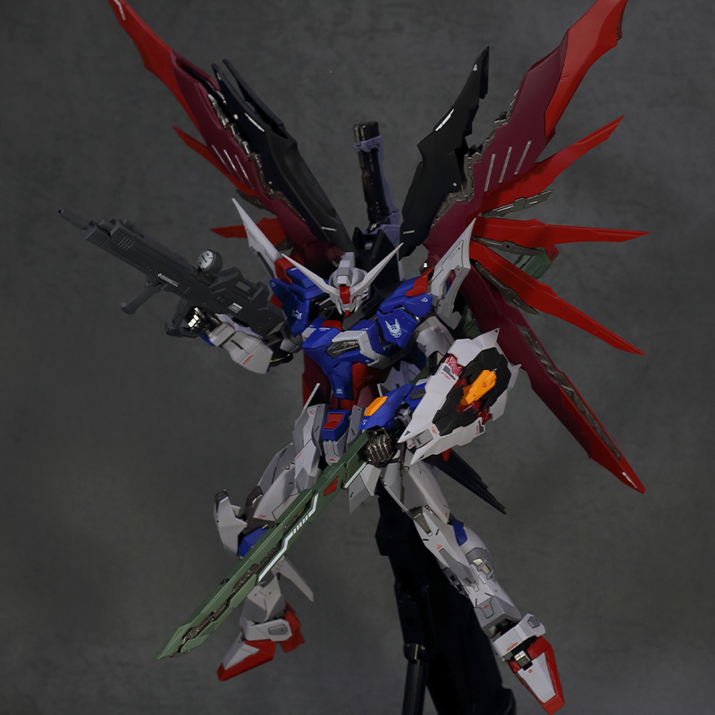 1/100 MG DM Destiny Gundam SPECⅡ painted final product light. wing attached 