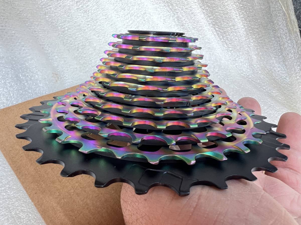 20300円 新品 SRAM RED AXS XG-1290 12速 10-33T レインボー 20300円 新品 SRAM RED AXS XG-1290 12速 10-33T レインボー