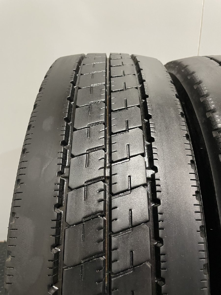 BS DURAVIS R207 205/75R16 113/111N LT 16インチ ライトトラック用 夏タイヤ 4本 23年製 バリ溝 ダイナ タイタン アトラス等 (MTE587)の画像2