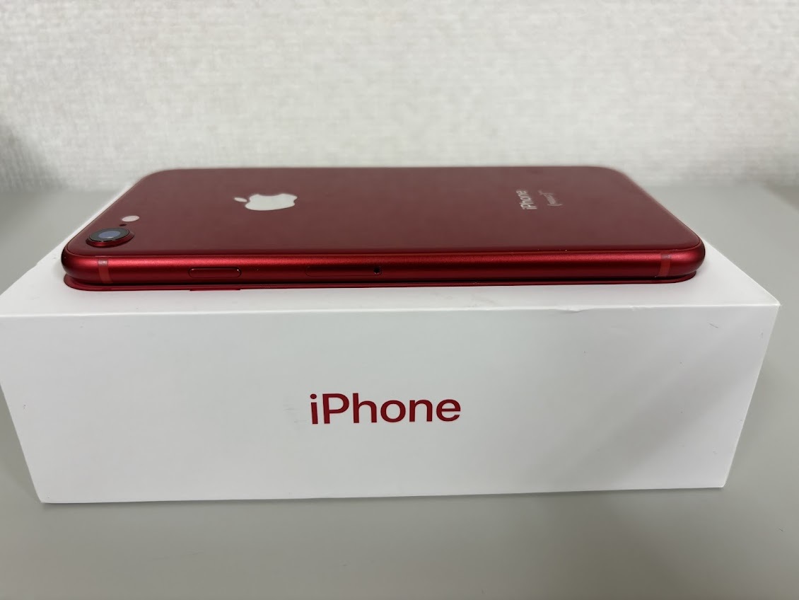 iPhone8　中古　ジャンク品　アクティベーションロック　画面割れ　箱付　256GB　RED　赤_画像3