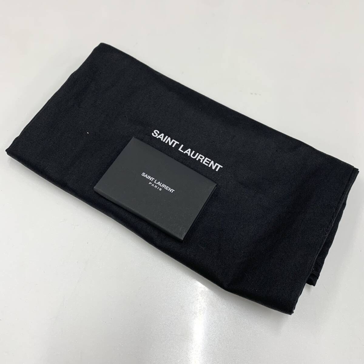 9368 サンローラン レザー YSLロゴ ショートブーツ ブラック 9368 サンローラン レザー YSLロゴ ショートブーツ ブラック