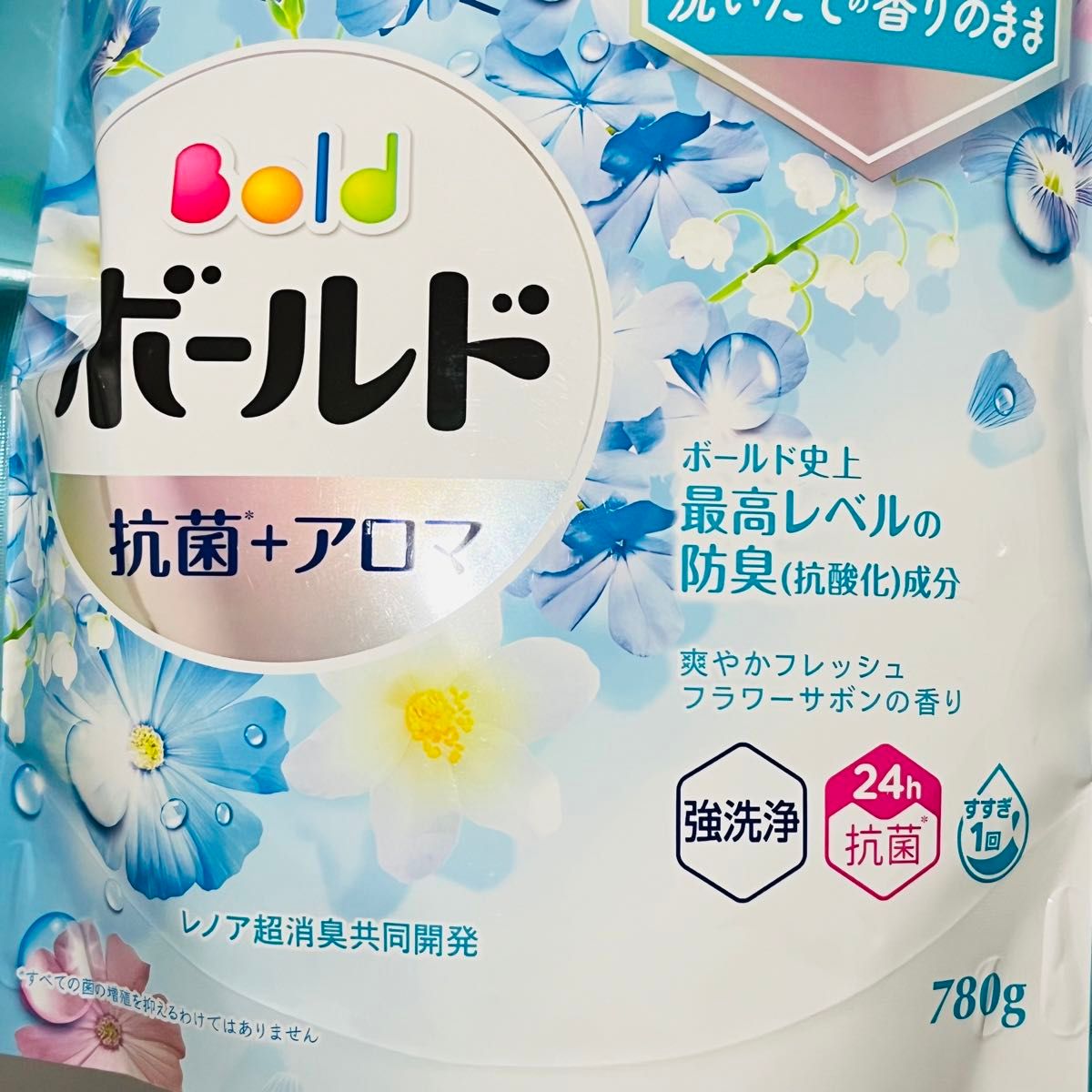 【匿名発送】 新品 P&G ボールド ジェル 洗濯洗剤 フレッシュフラワーサボンの香り 詰め替え 超特大 780g × 2個