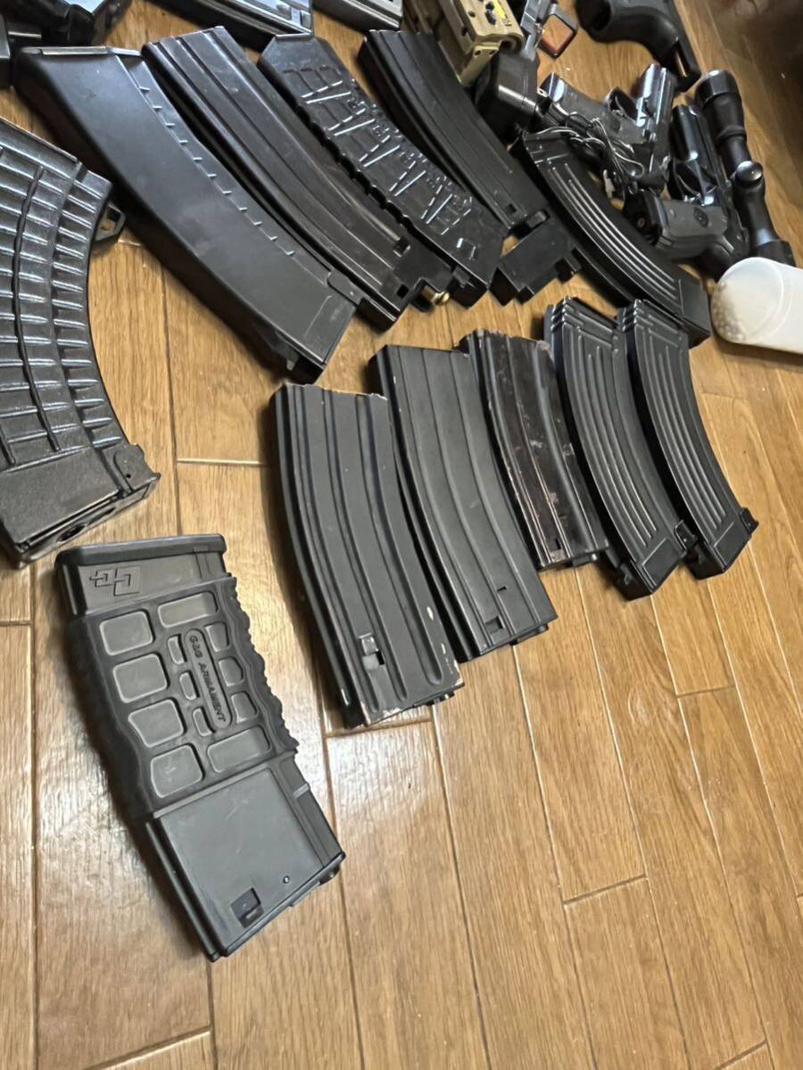 エアガン ガスガン マガジン スコープ ライト ドットサイト 東京マルイ m4 sig g&g ak glock スコーピオ mgc マルシン マルゼン まとめて_画像10