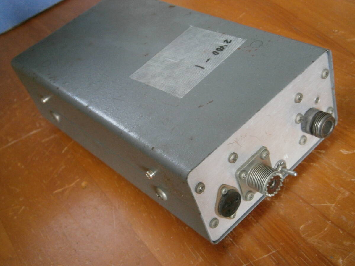 送料無料 UTV-2400B 2400MHz トランスバータ IF144MHz マキ電機 ジャンク その1の画像2