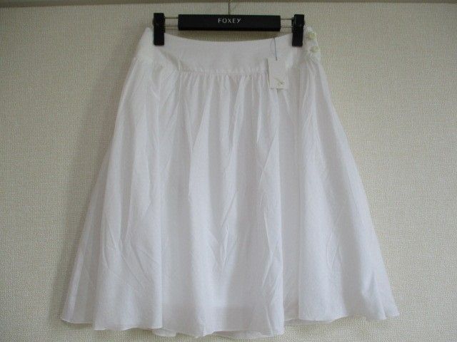 新品 エフデ ef-de 白 ホワイト スカート 9 春夏 日本製 ペチコート付