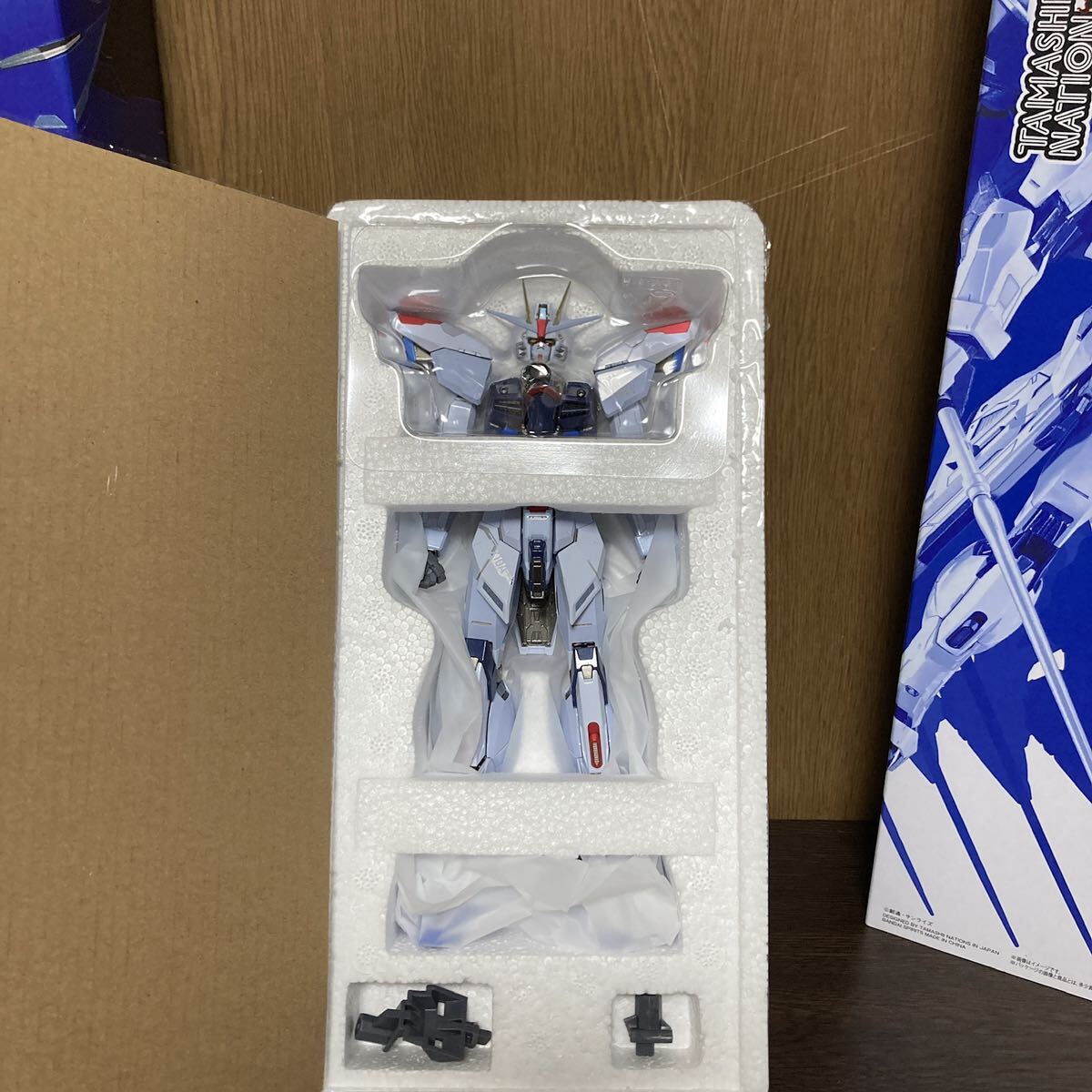 BANDAI METAL BUILD freedom Gundam CONCEPT 2 SNOW SPARKLE Ver. дополнение Mobile Suit Gundam SEED Bandai metal build 