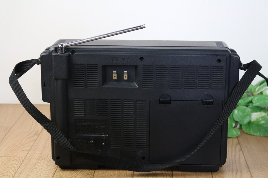 10200円 【ナショナル プロシード RF-2800】短波ラジオ ジャンク 10200円 【ナショナル プロシード RF-2800】短波ラジオ ジャンク