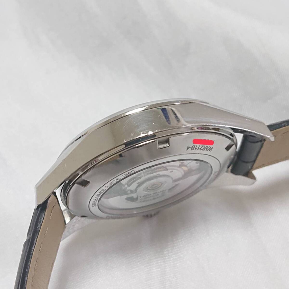 ★【１円スタート！！】タグホイヤー TAG・HEUER WAR211B カレラ CALIBRE 自動巻き ホワイト文字盤 レザー メンズ 腕時計の画像5