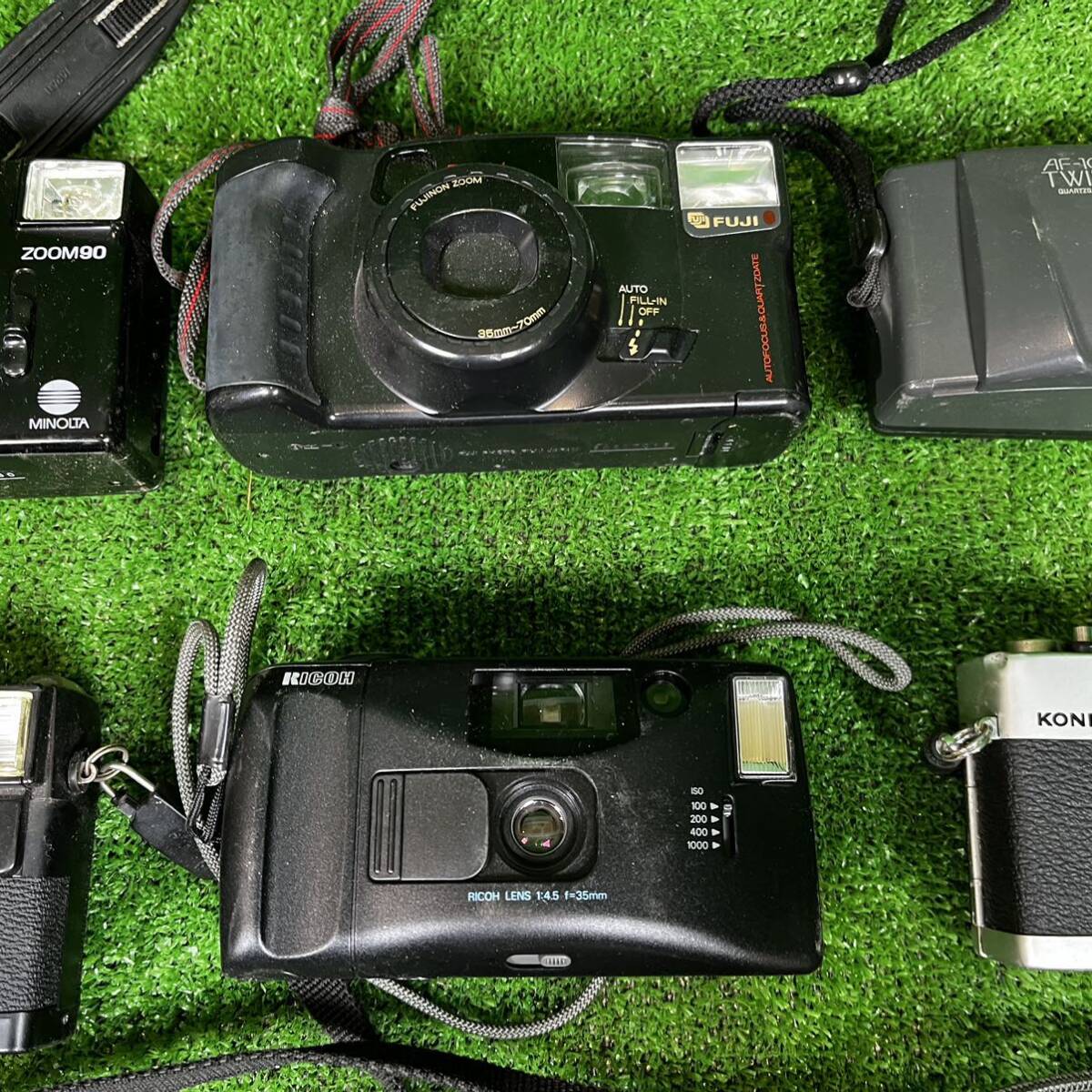 15 コンパクトカメラ フィルムカメラ まとめて Canon OLYMPUS Konica オリンパス FUJI MINOLTA 色々 レトロ の画像3