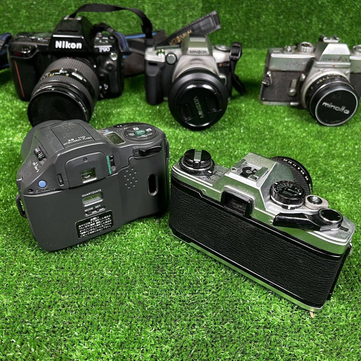 30 film camera single‐lens reflex camera together Canon Nikon Olympus MINOLTA