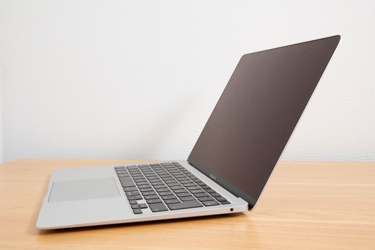 MacBook Air M1 8GB/512GB 13インチ MGNA3J/A シルバー 2020 Apple 箱 純正アダプター MacBook Air M1 8GB/512GB 13インチ MGNA3J/A シルバー 2020 Apple 箱 純正アダプター