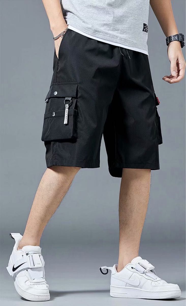 黒 L メンズ ハーフパンツ 短パン  ポケット付き カーゴパンツ　シンプル　無地　軽量　多機能