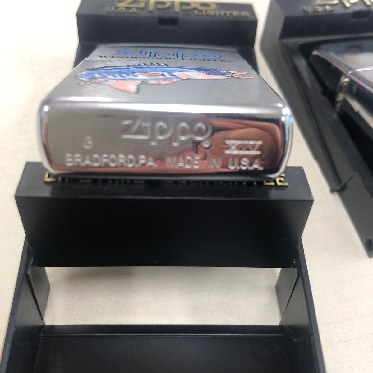 ZIPPO ジッポー オイルライター Zippo 喫煙具 USA製 made inUSA ヴィンテージ レア 希少 XIV 1998年 XI 1995年 WINDPROOF 火花確認済の画像4