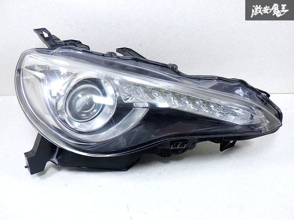 トヨタ 純正 ZN6 86 ハチロク ZC6 BRZ 前期 HID キセノン ヘッドライト ライト 右 右側 運転席側 KOITO 100-60082 AD 即納 棚Q-2_画像1