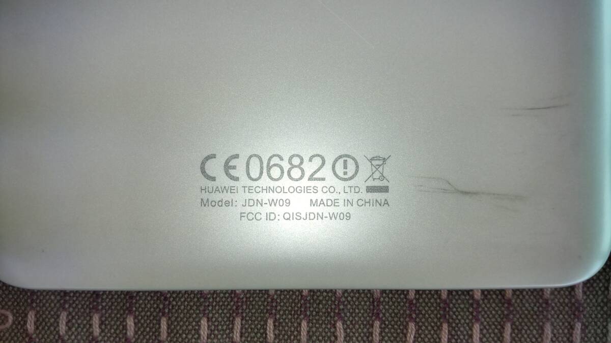Huawei 8インチ MediaPad T2 8.0 Pro JDN-W09 Android 6 充電器有の画像5