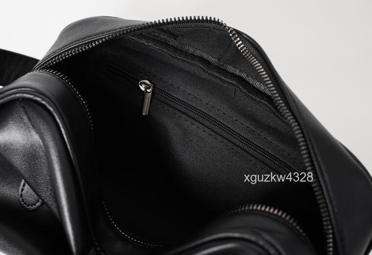 [4B138] clutch bag men's second bag in stock smaller a4 stylish feeling of luxury black 