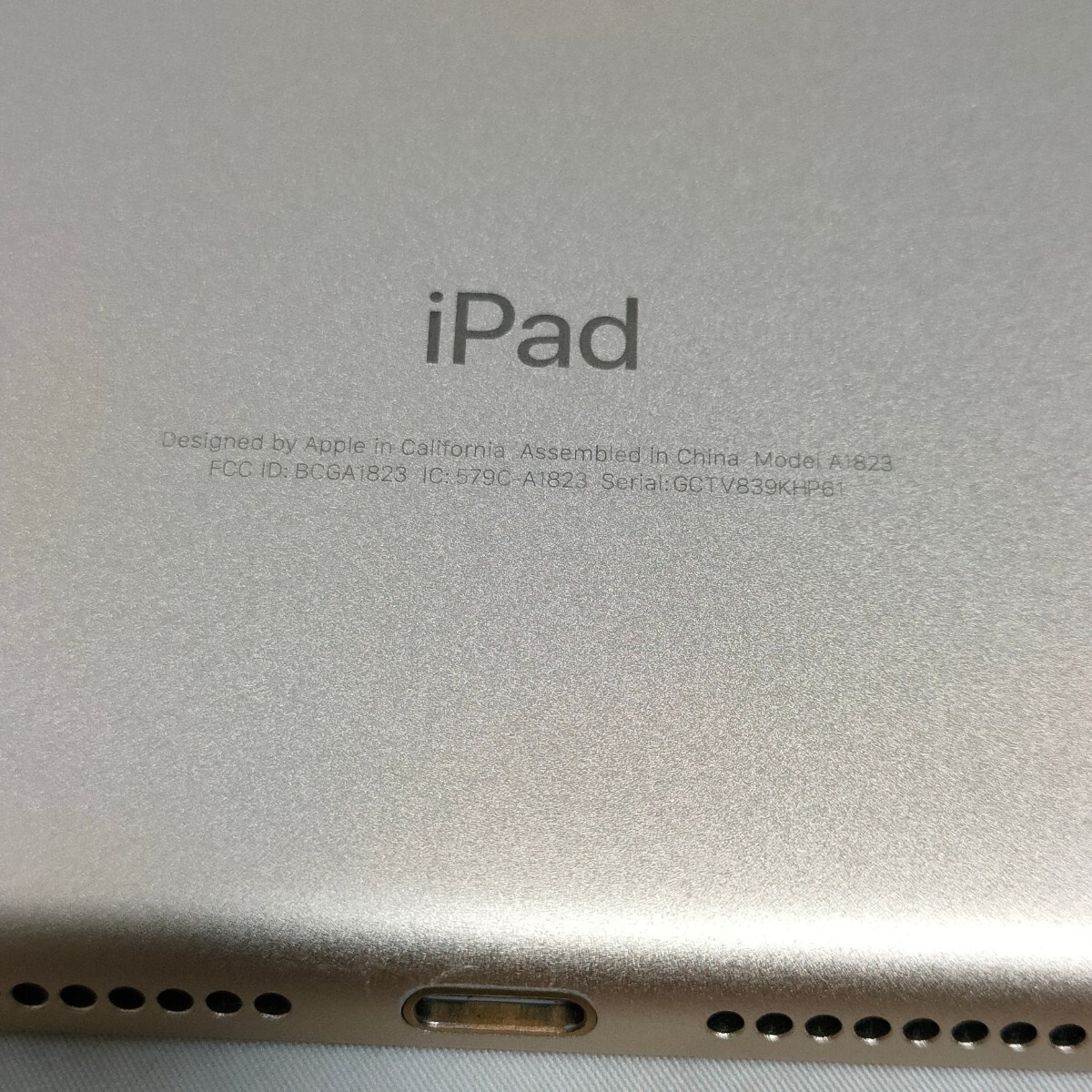 Apple iPad a1823 ジャンク_画像3
