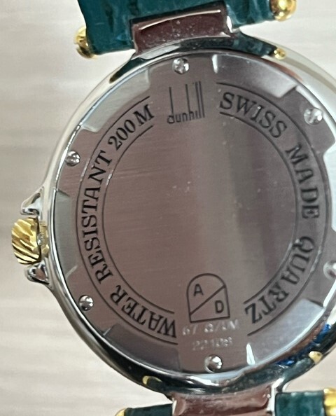 dunhill Dunhill дайвер зеленый серебряный мужские наручные часы аналог кварц 67QZUM с ящиком батарейка порез работа не проверка текущее состояние товар 