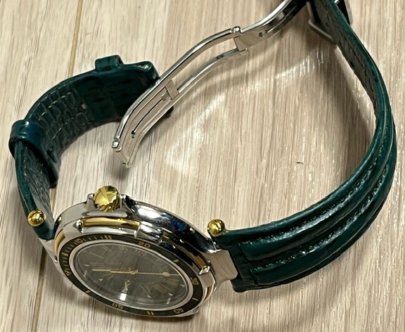 dunhill Dunhill дайвер зеленый серебряный мужские наручные часы аналог кварц 67QZUM с ящиком батарейка порез работа не проверка текущее состояние товар 