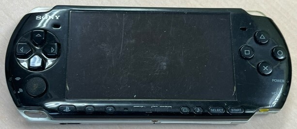 １円スタート　(ジャンク)　PSP-3000　SONY　バッテリー無　バッテリーカバー無　本体のみ　通電確認済　初期化済　黒　ブラック_画像1