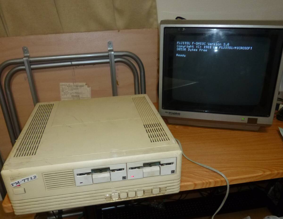 富士通　FM-77L2(Fujitsu Micro77L2)＋FDD完動品本体のみRGBケーブル付属（動作品）_画像1