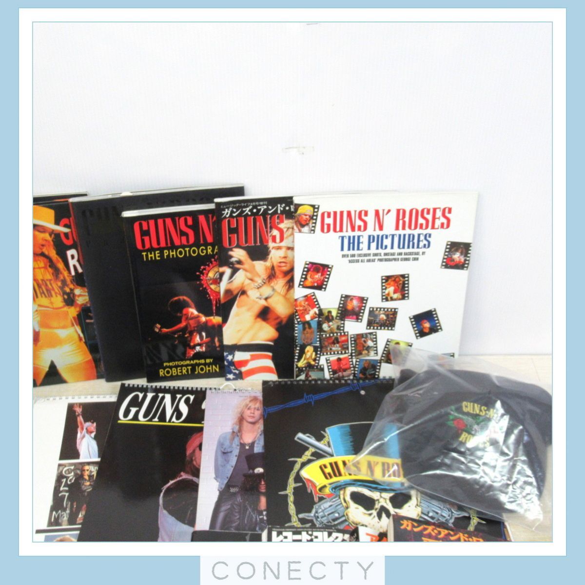 Guns N’ Roses ガンズ・アンド・ローゼズ グッズセット カレンダー/書籍/バッジ/ペンダント/キーホルダー/キャップ/ポスター/他【P5【S4の画像3