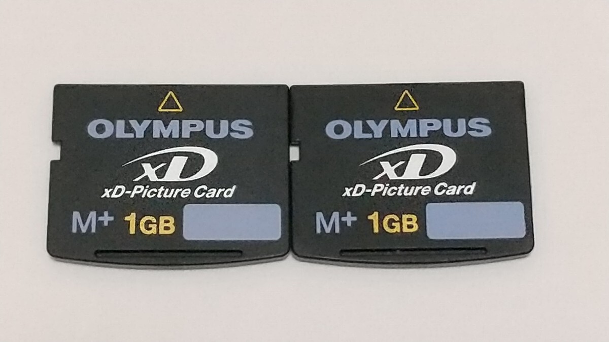 2枚セット XDピクチャーカード 1GB used XDカード XDメモリーカード ジャンク扱い OLYMPUSの画像1