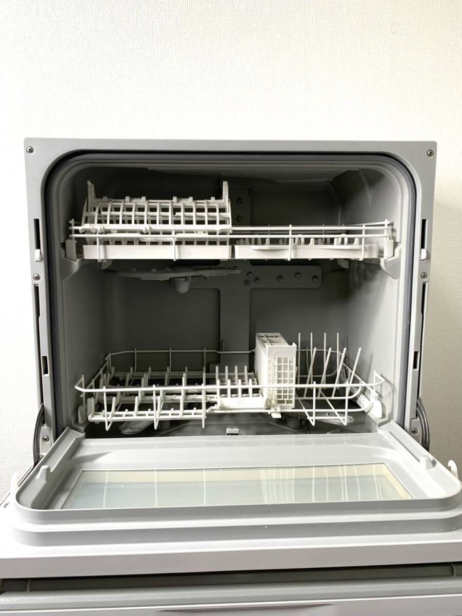 Panasonic/パナソニック 食器洗い乾燥機 食洗機 NP-TH2-N 2019年製 5人分の画像2