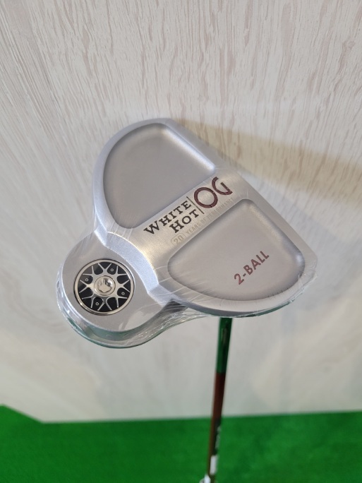 オデッセイ WHITE HOT OG パター 2BALL オデッセイ WHITE HOT OG パター 2BALL