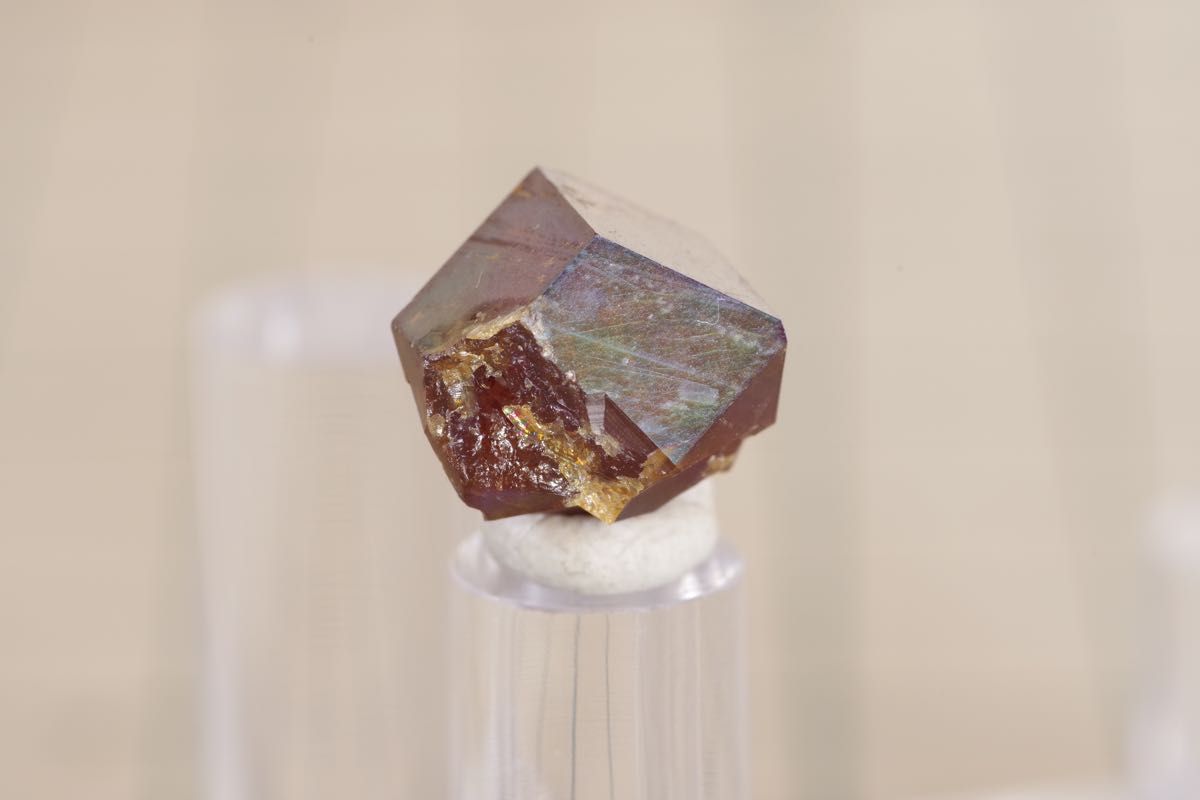 国産鉱物　鉱物標本　原石　天然石　レインボーガーネット
