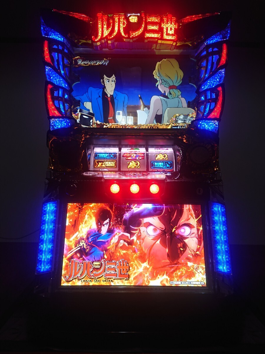 Yahoo!オークション - パチスロルパン三世~世界解剖~ コイン Yahoo!オークション - パチスロルパン三世~世界解剖~ コイン