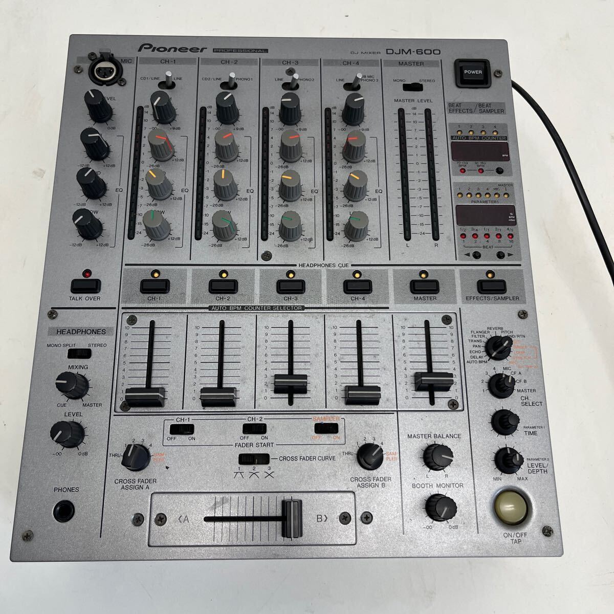 1円スタート パイオニア DJミキサー DJM-600 フタ付き DJ機器 音響機器 Pioneer ミキサー 音響機材 スタジオ 