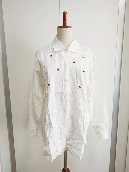 マドモワゼルノンノ レギュラーカラー 刺繍シャツ ホワイト系 Mademoiselle NON NONの画像1