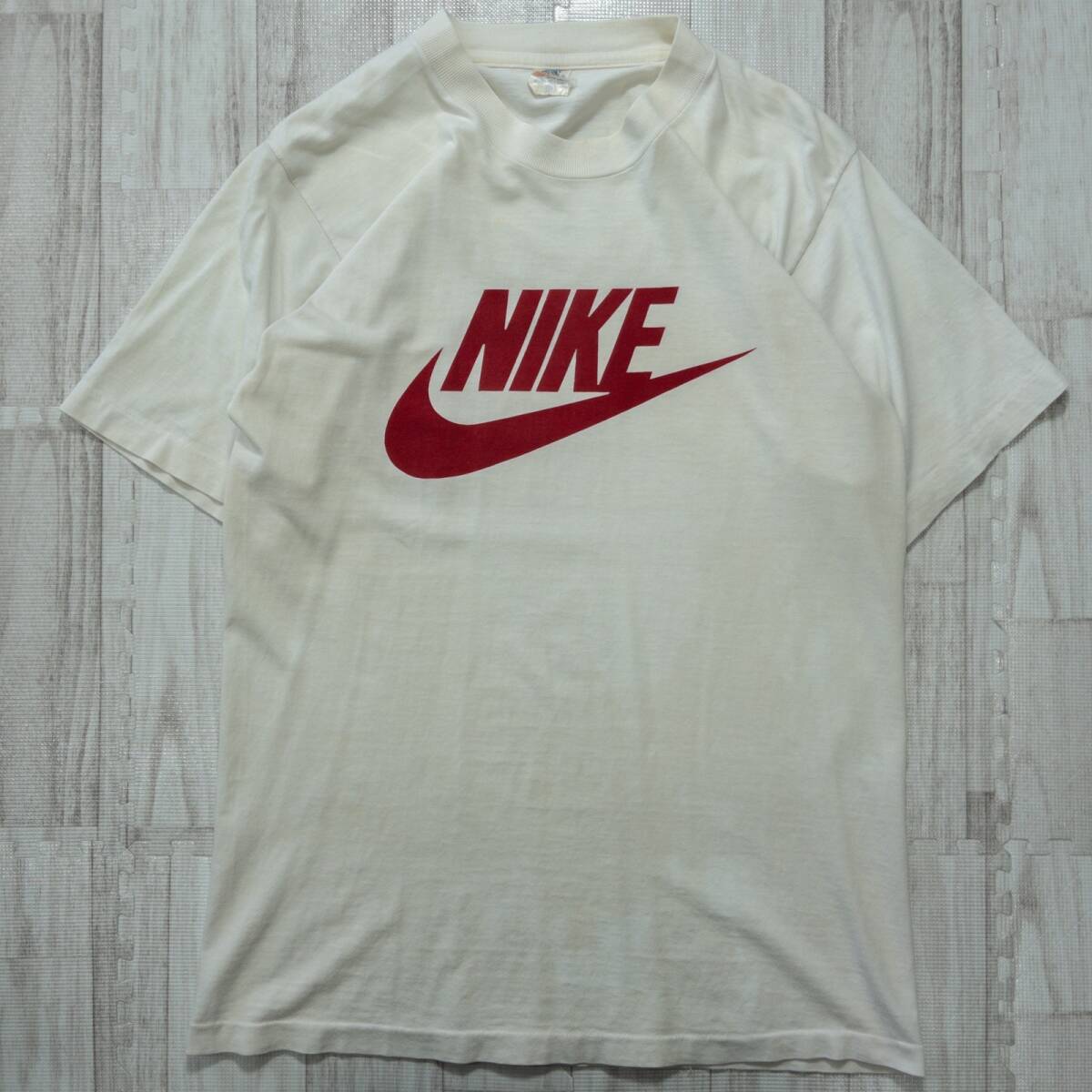 古着 70s 80s NIKE ユーロ ナイキ オレンジタグ プリント Ｔシャツ トップス メンズＭ相当 イタリア製 ホワイト_画像1