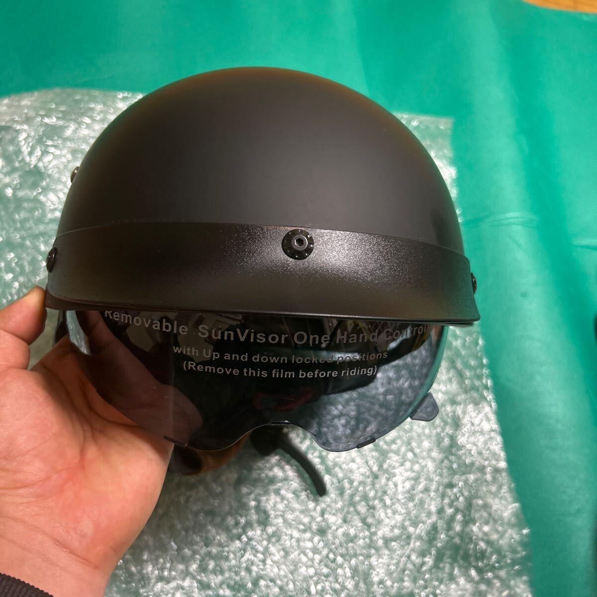 ヘルメット ハーフヘルメット ベレー帽 半帽ヘルメット ビンテージヘルメット メンズ レディース 耐衝撃性 超軽量 個性 Lサイズ 59-60cmの画像3