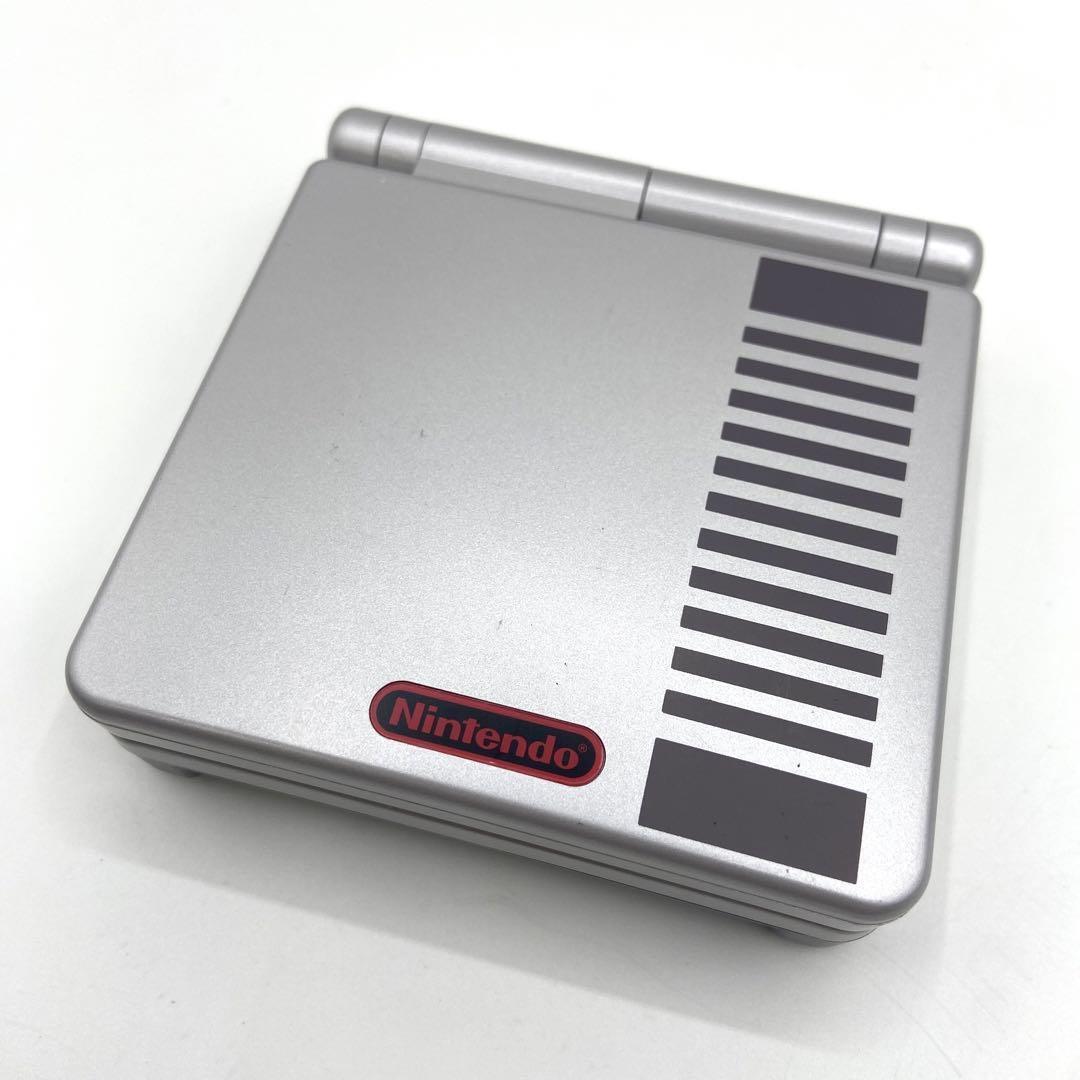 幻の逸品】 北米版 ゲームボーイアドバンスSP クラシックNES 幻の逸品】 北米版 ゲームボーイアドバンスSP クラシックNES
