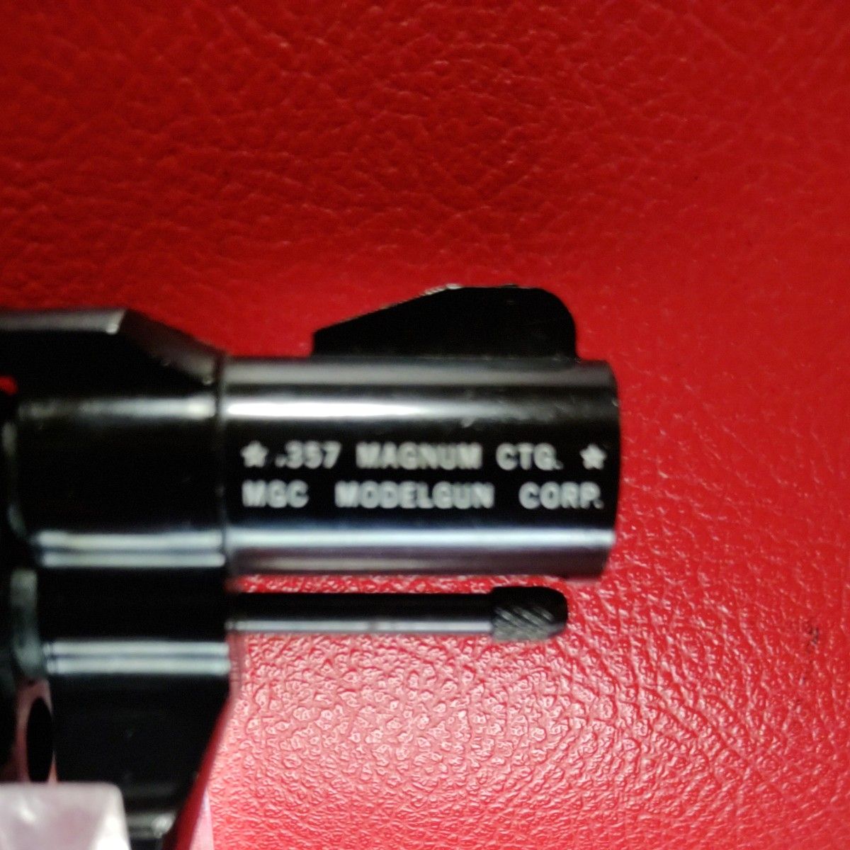 MGC社製コルトローマンMK-Ⅲ357マグナム2inch OLD TYPE木製グリップ付きスペシャルバージョンモデル